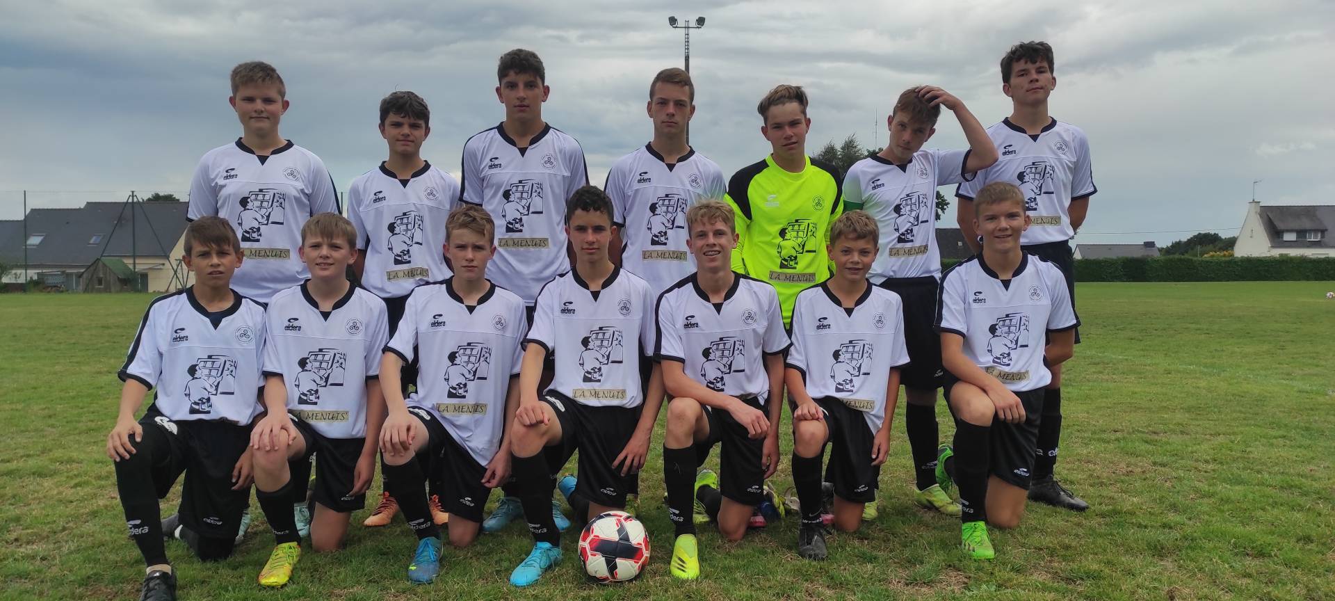 équipe football Triskell jeunes Morbihan sponsoring LA MENUIS'