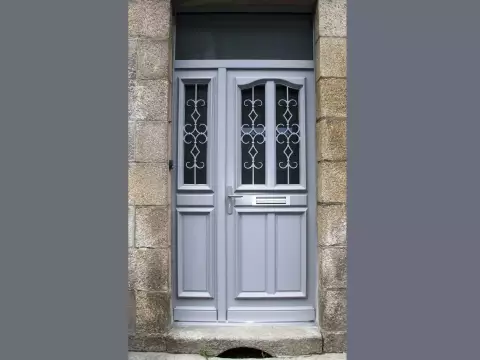Porte d'entrée en bois Porte d'entrée en bois