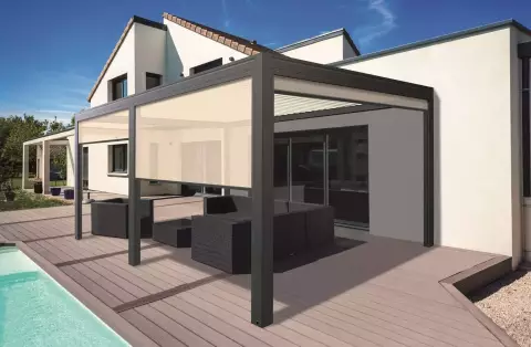 Pose de pergola bioclimatique dans le Morbihan | La Menuis'