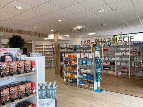 Agencement de pharmacie à Noyal-Pontivy | La Menuis'